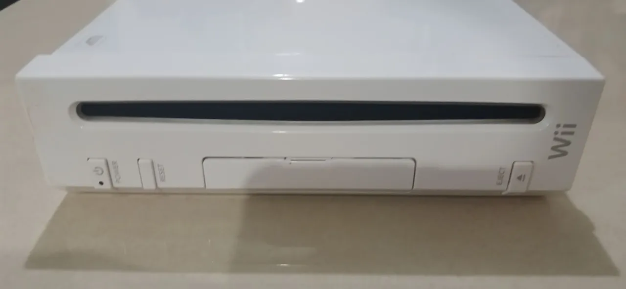 Console Nintendo Wii - Apenas o console