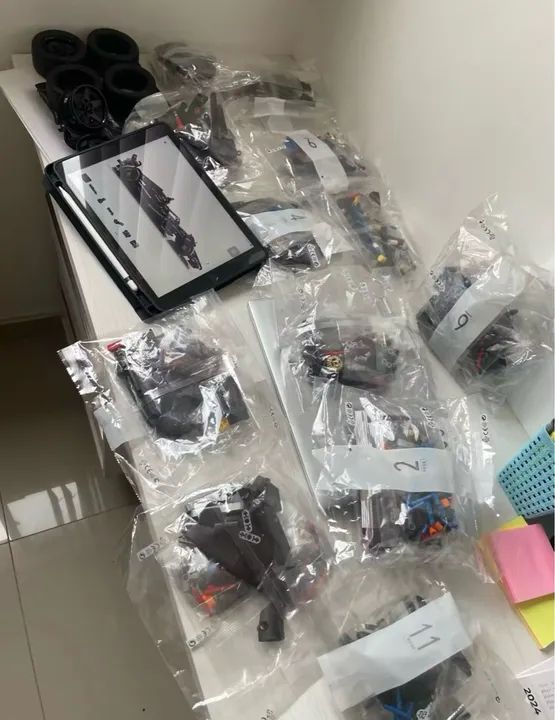 F1 Mercedes-AMG W14 Lego 1642 peças - Foto 5