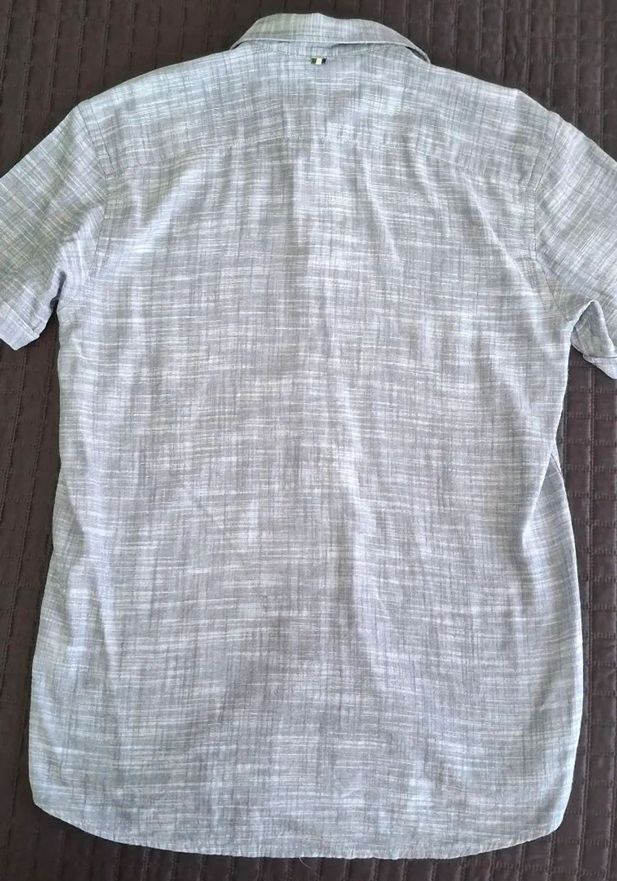 Camisa manga curta cinza - Foto 4