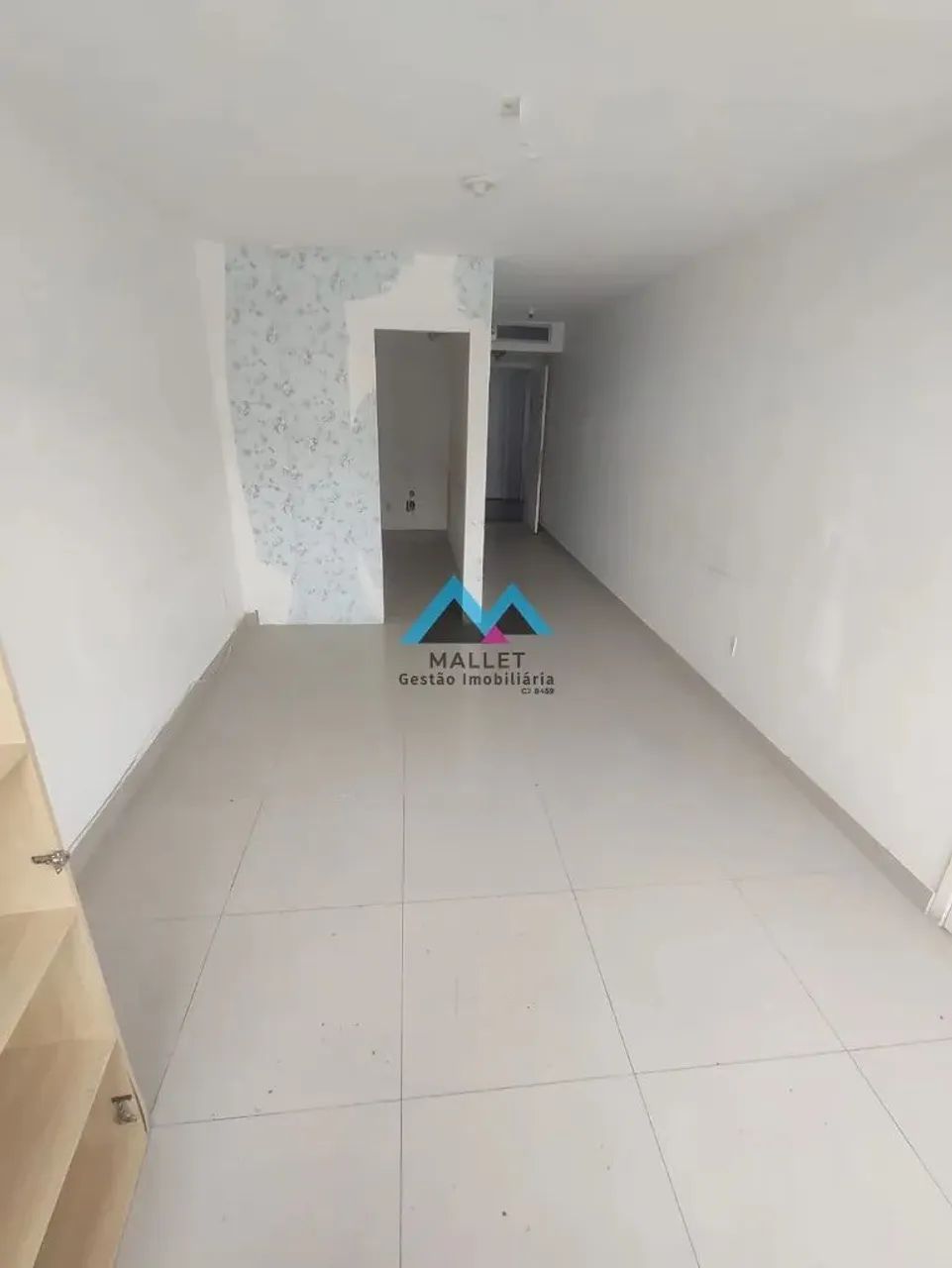 Excelentes Salas Comerciais, 29 a 40 m², à venda no Centro Comercial Barão da Taquara, em  - Foto 2