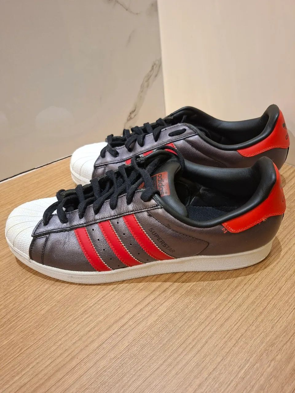 Tênis Adidas especial exclusivo - Foto 4