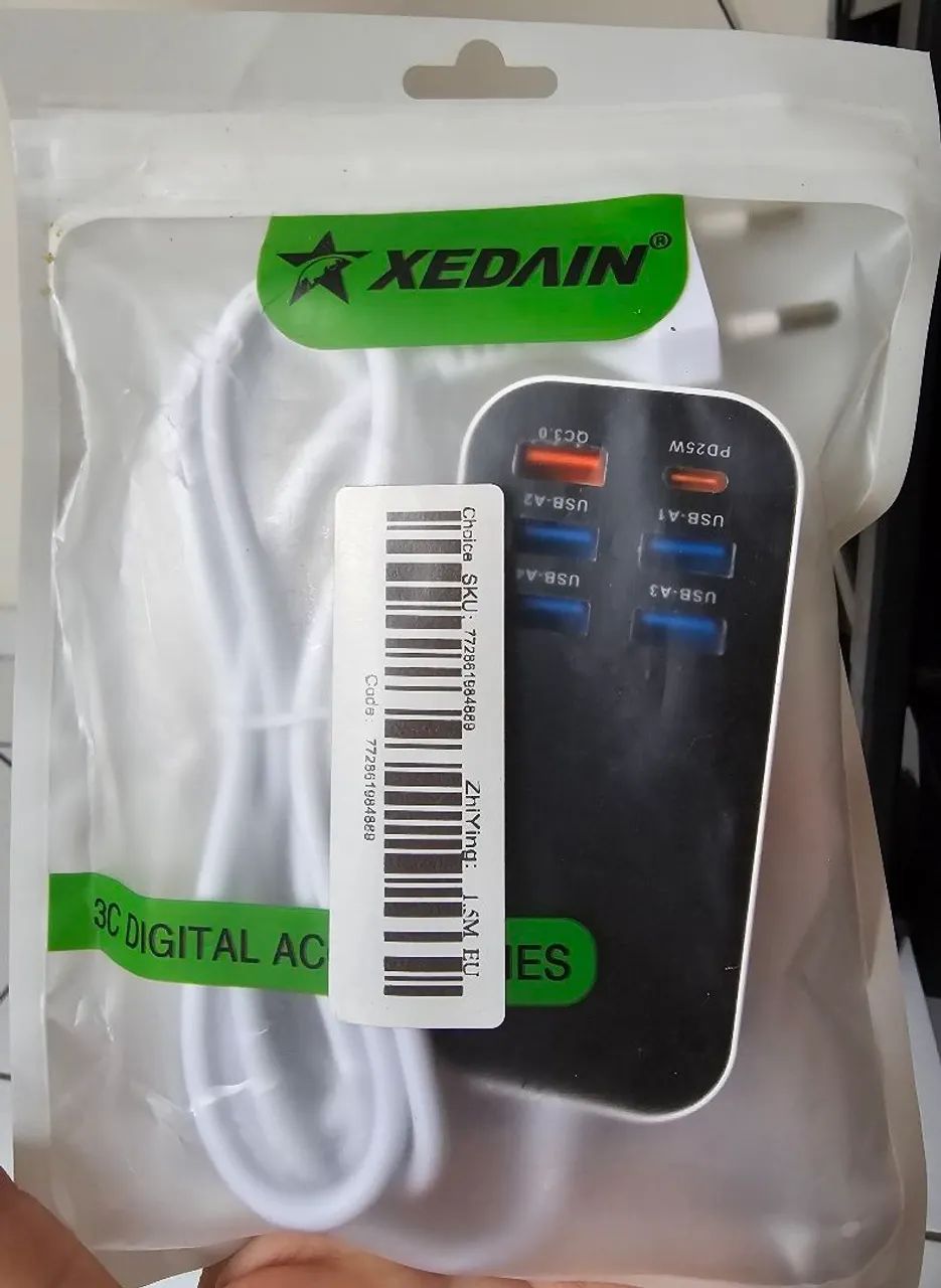 Carregador USB Multi-Portas Xedain