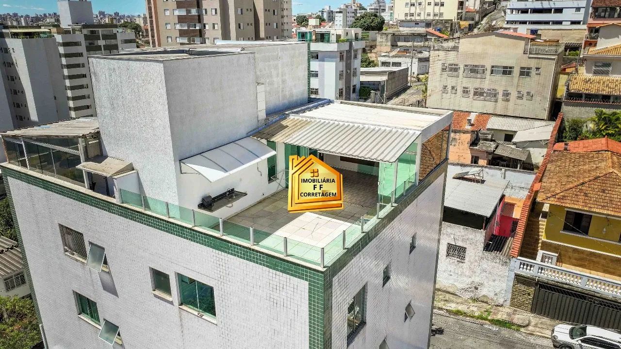 Cobertura 03 Quartos e 02 vagas com Elevador