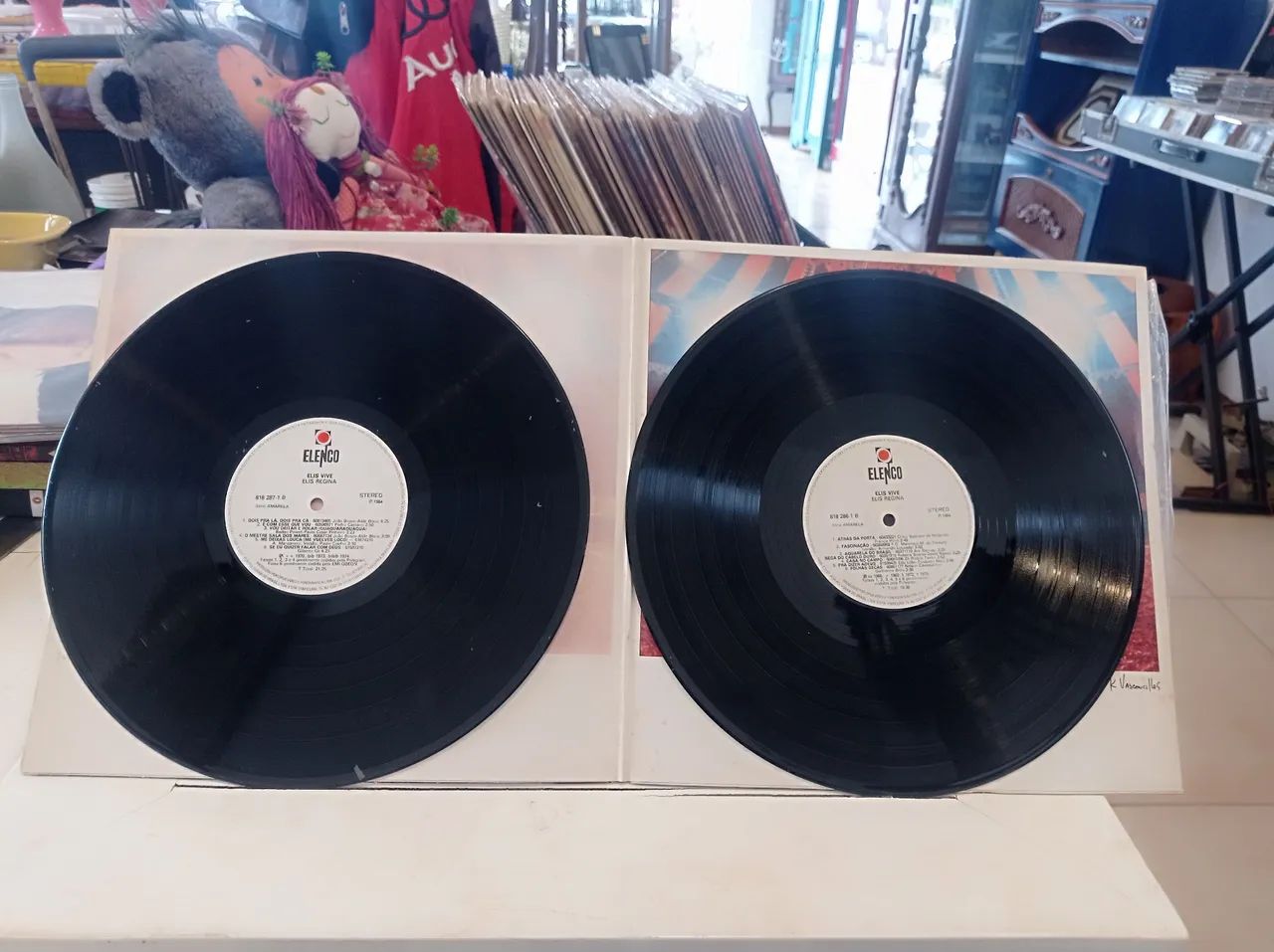 Disco vinil Elis vive duplo - Foto 4