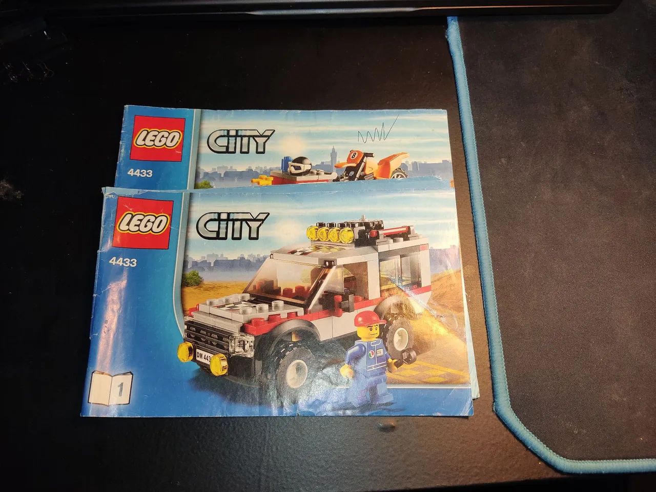 Lego 4433 carro 4x4 com Trailer e Moto - Foto 2