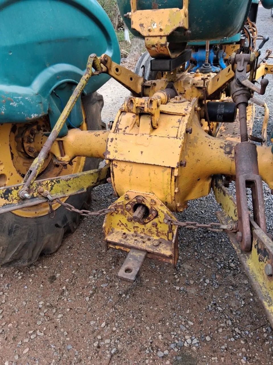 Trator Ford 8BR diesel  - Foto 3