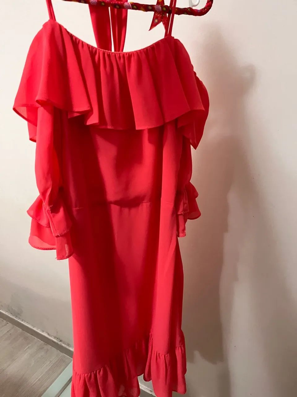Vestido social com babados SEMINOVO - Foto 3