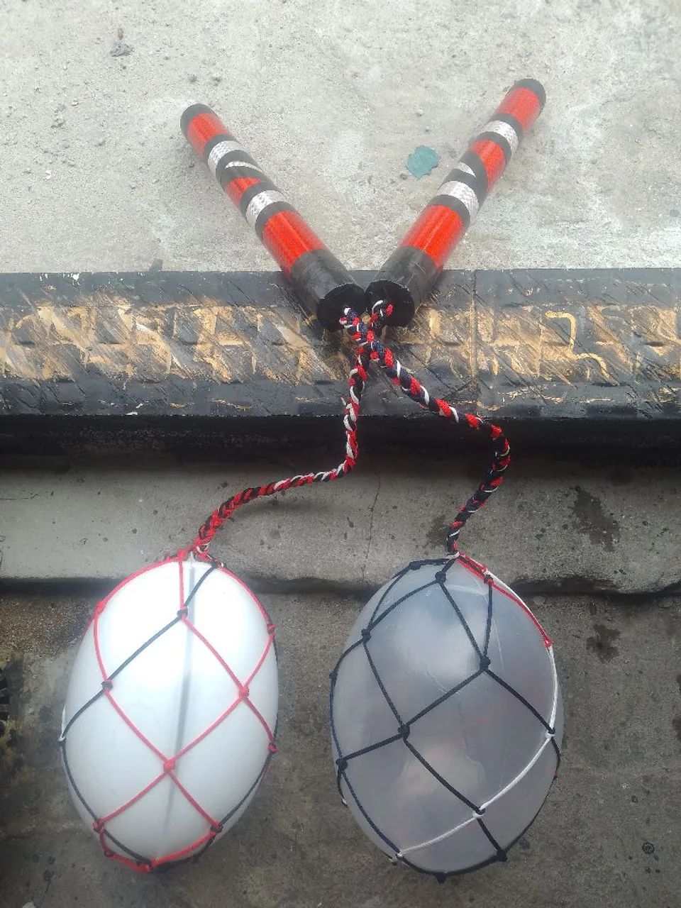 2 BOLAS TRANÇADAS DE BATE-BOLA COM O CABO PADRONIZADO  - Foto 5