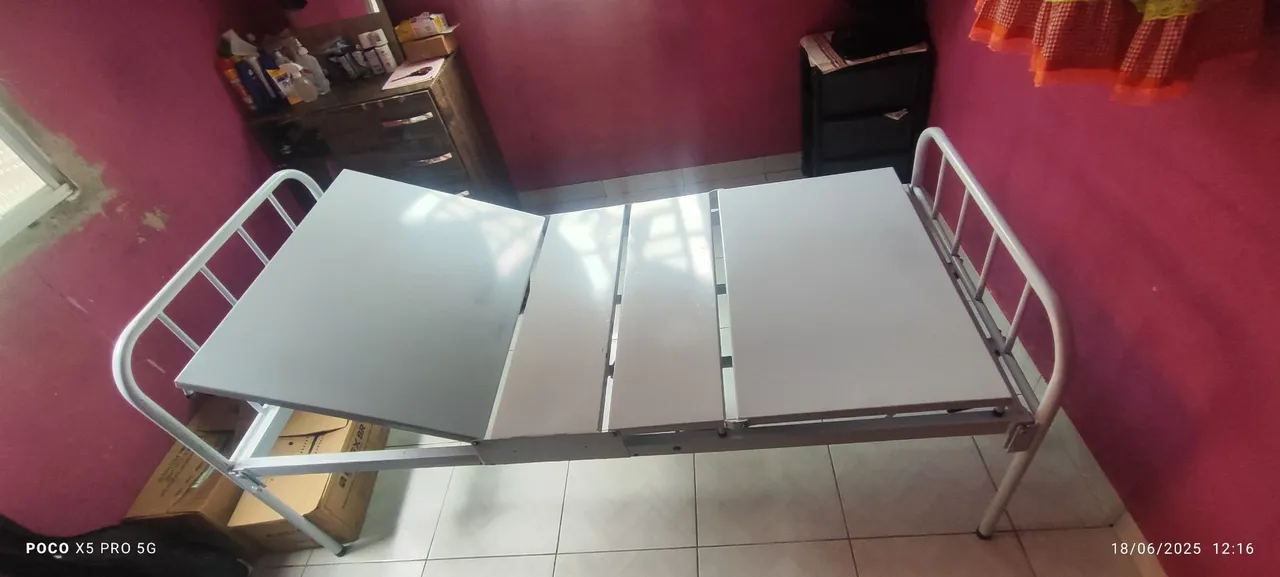 Cama Hospitalar Articulada + colchão peneumatico