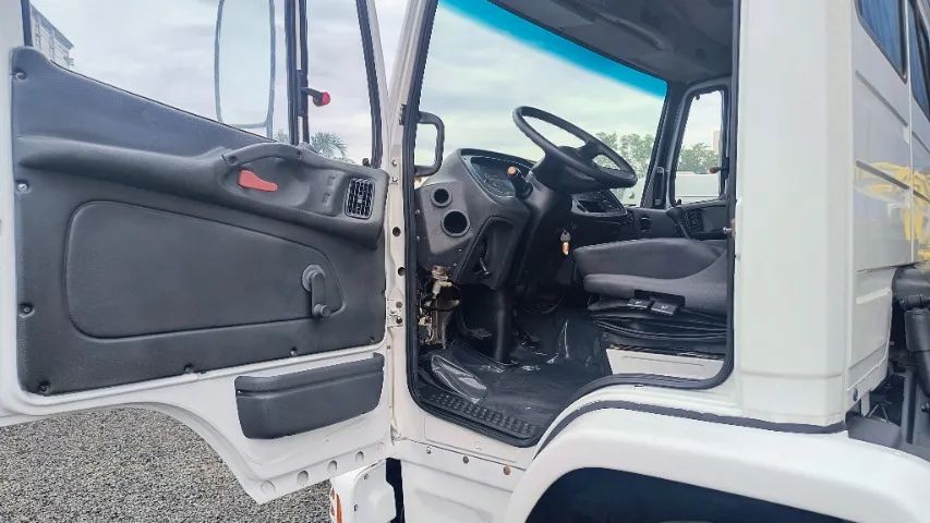 MB 1719 BAU OFICINA COMPLETA 2013 - Foto 9