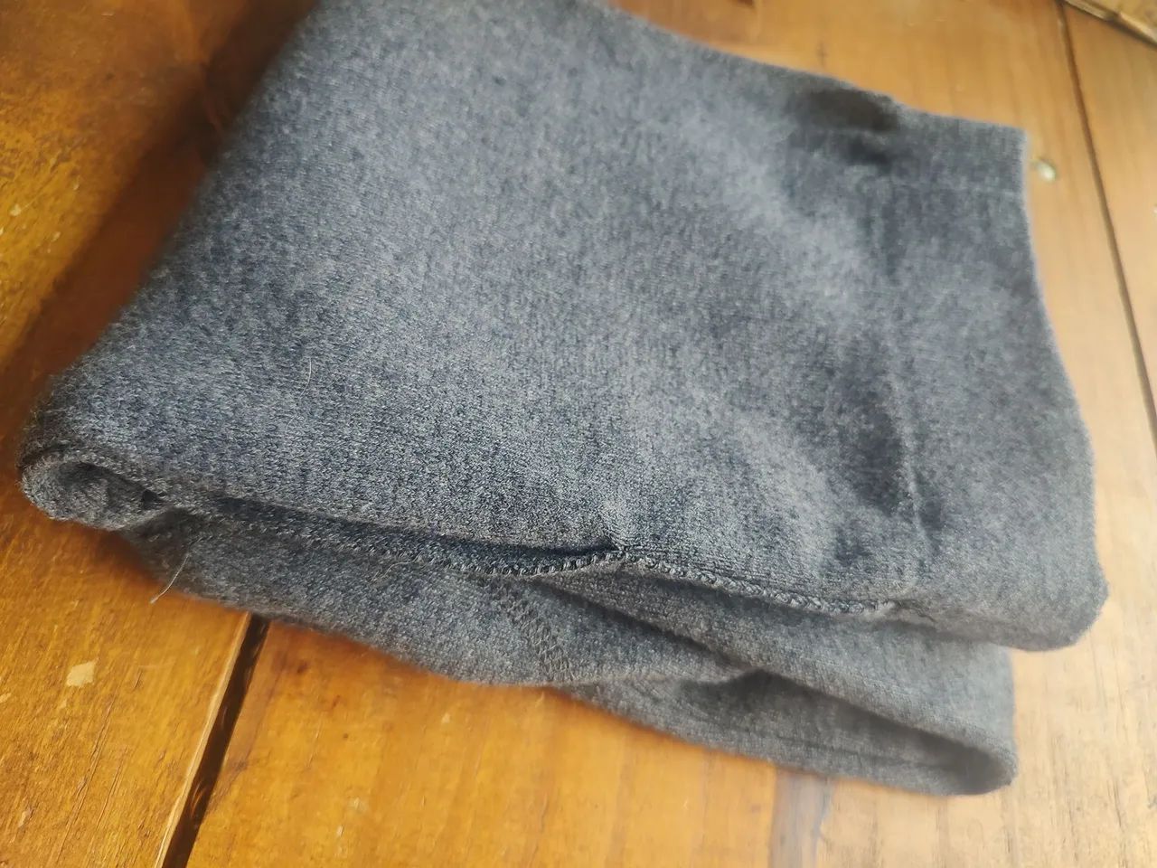 Calça de lã masculina importada.  - Foto 2