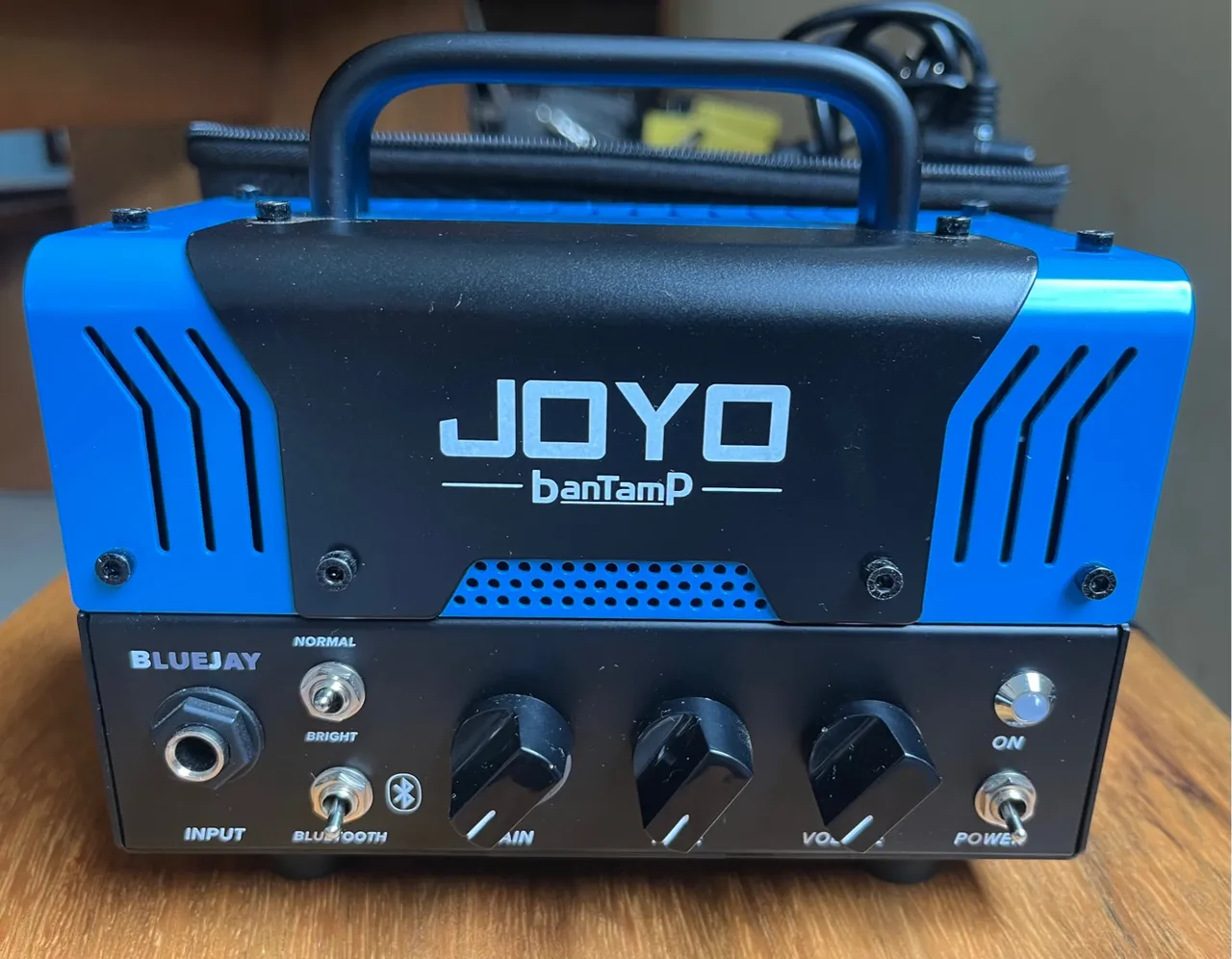 Amplificador de Guitarra Joyo BanTamp BlueJay