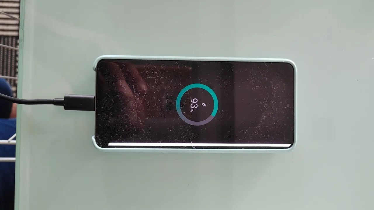 Samsung Galaxy S20 - Tela quebrada  - Foto 3