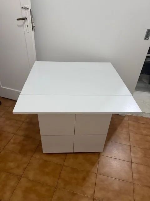 Mesa Jantar com 4 bancos Nova e montada - Foto 3