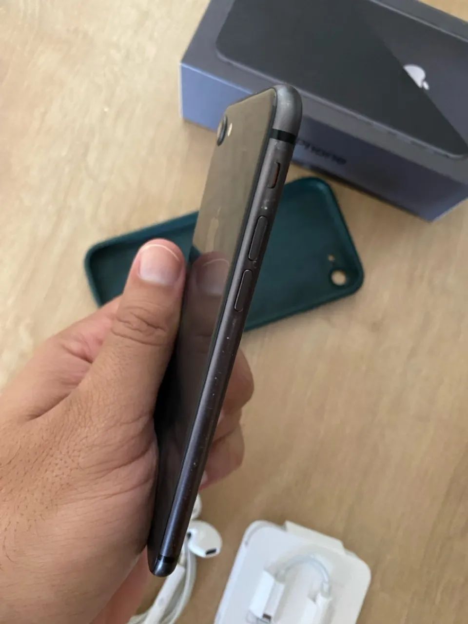 iPhone 8 64GB Preto - Completo, Caixa e Acessórios Originais! Ótima Oportunidade - Foto 4