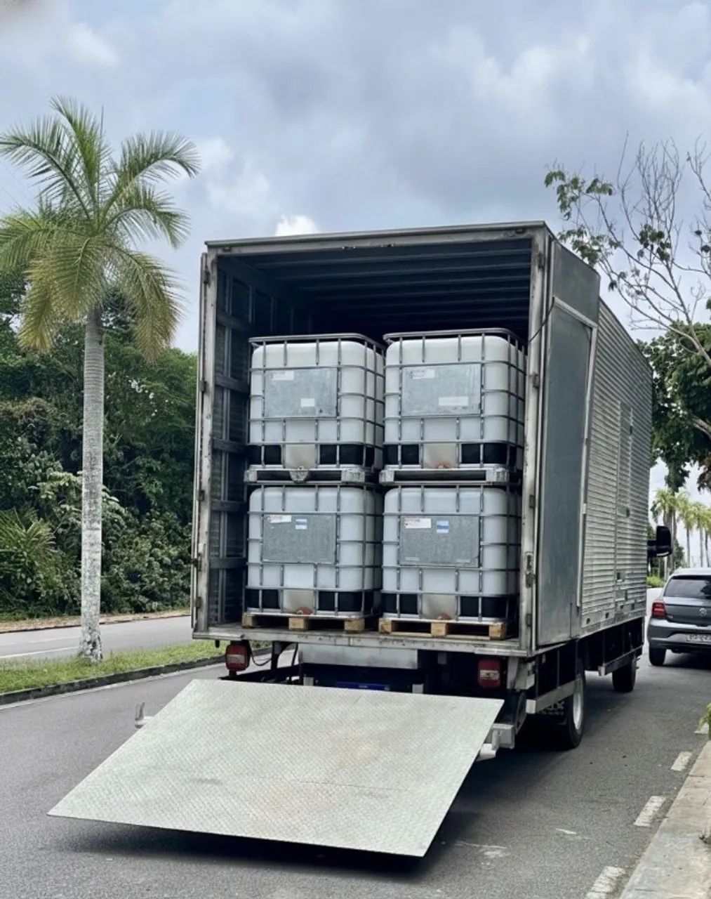 BOMBONAS 1000 LITROS / RESERVATÓRIO / IBC / ENTREGAMOS - Foto 2