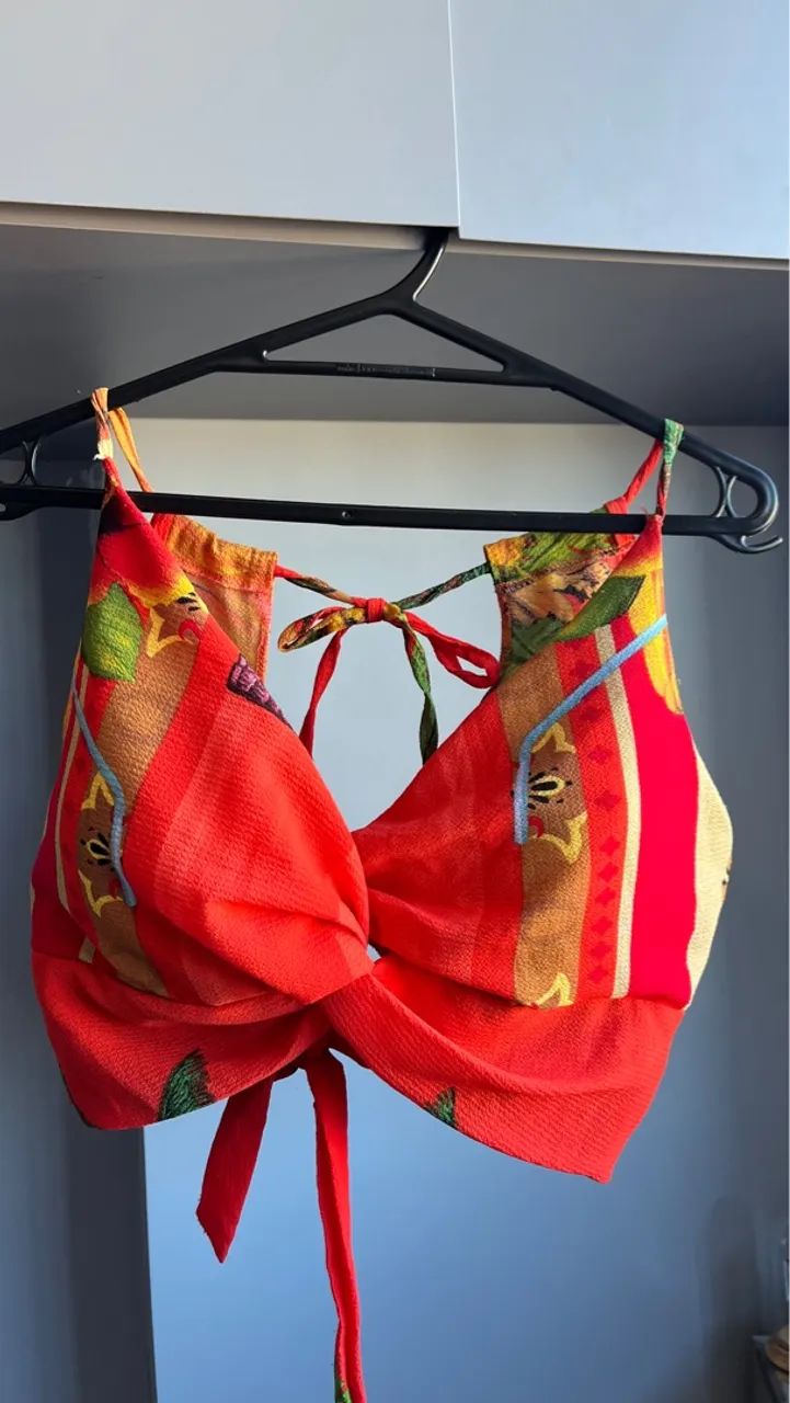 Top cropped de amarração 