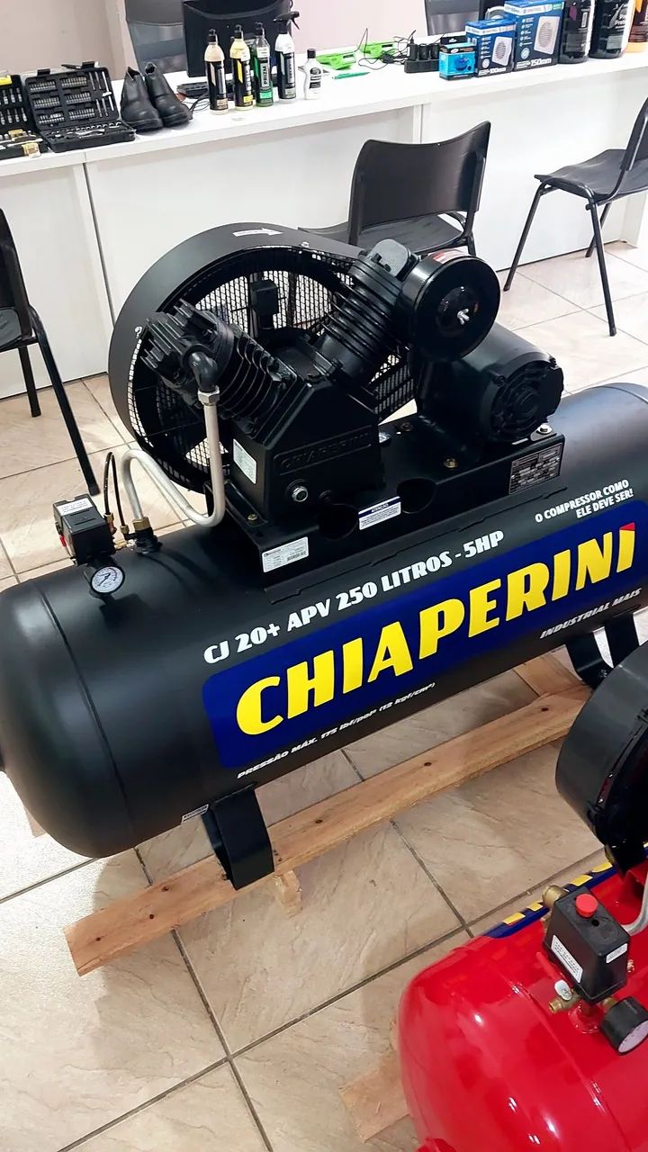 Compressor Chiaperini de 250L 20Pcm Trifásico 175Lbs 5cv (Novo) - Foto 5
