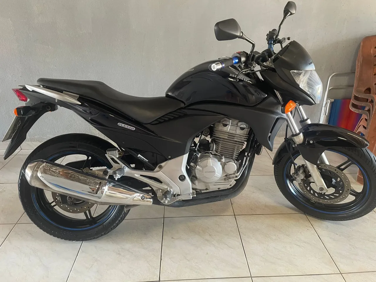 CB300 2012