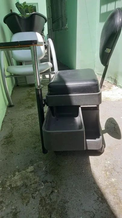 Cadeira  cirandinha para manicure  - Foto 2