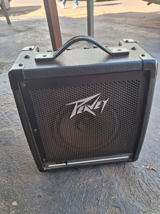 Amplificador de Teclado Peavey KB1