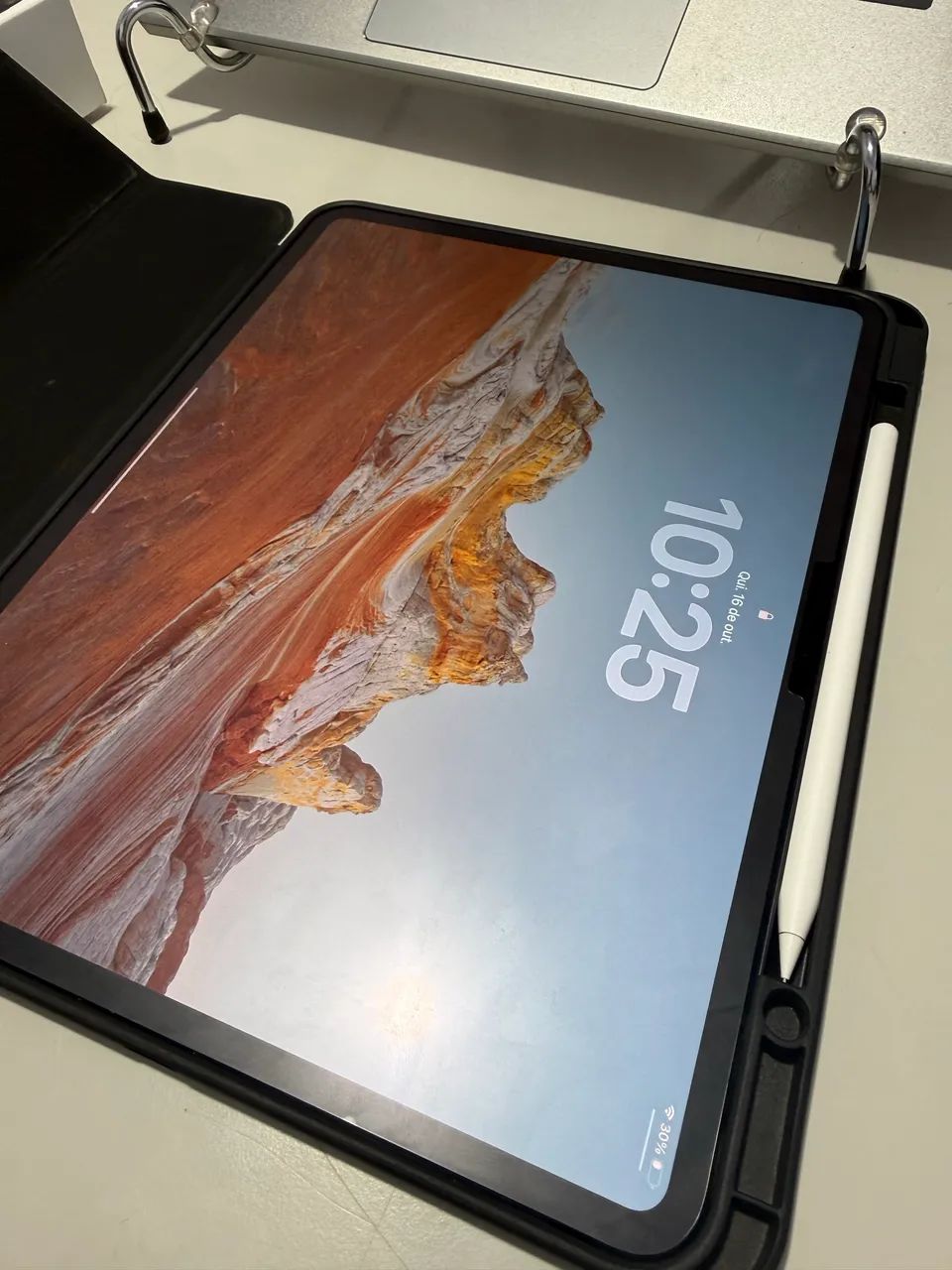 M4 13インチ iPad Pro Wi-Fi 256GB folio case M4 13インチ iPad Pro Wi-Fi 256GB folio case Apple Smart Folio para