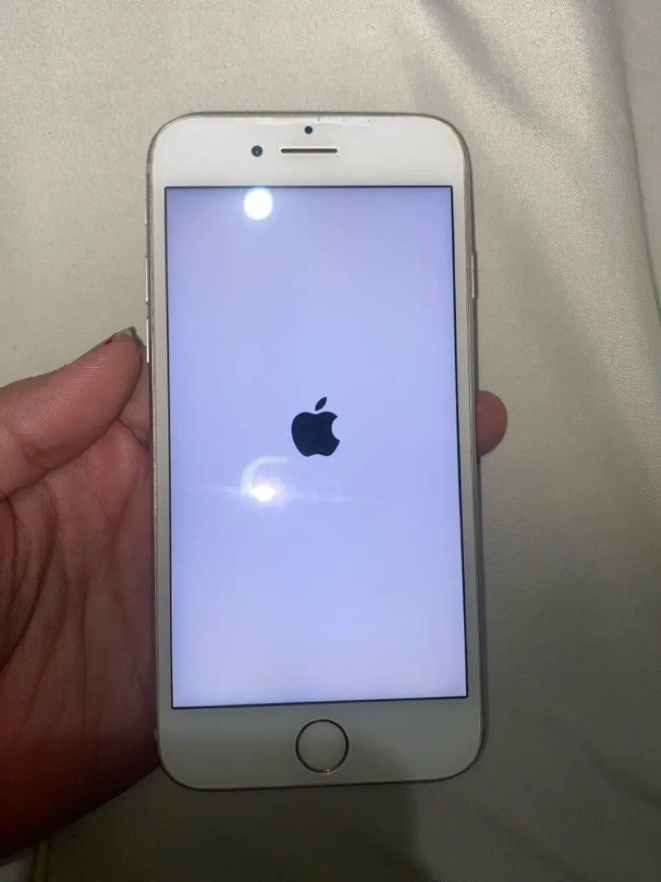 Vende- se IPhone 8