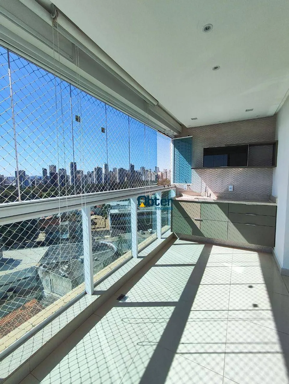 Apartamento com 3 dormitórios para alugar, 216 m² por R$ 5.600/mês - Setor Oeste - Goiânia