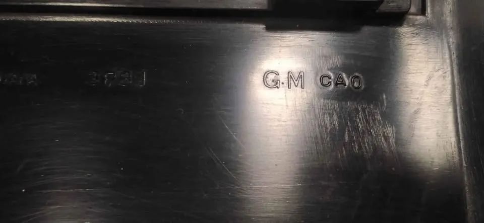 Friso traseiro porta Esq opala original GM - Foto 6