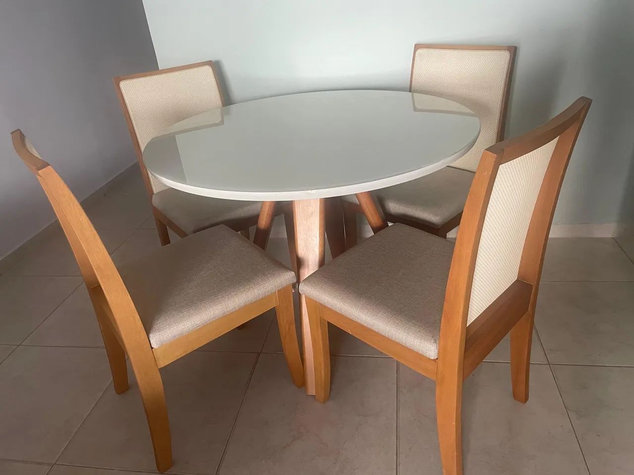 Mesa madeira de jantar pronta entrega 