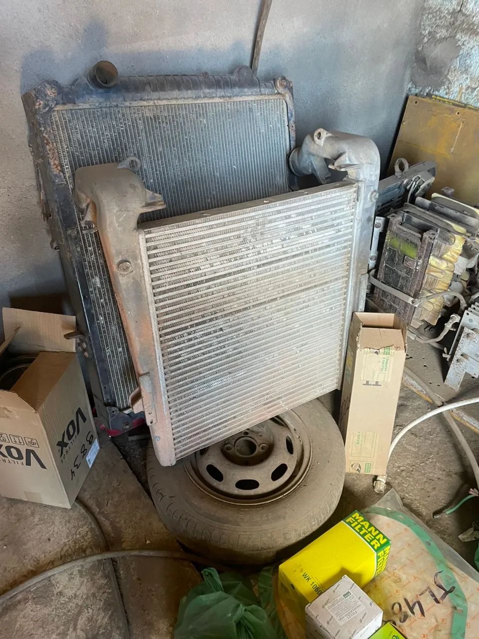 Peças 24250 Radiador,intercooler, bomba de alta ,  compressor de ar, alternador e partida - Foto 3