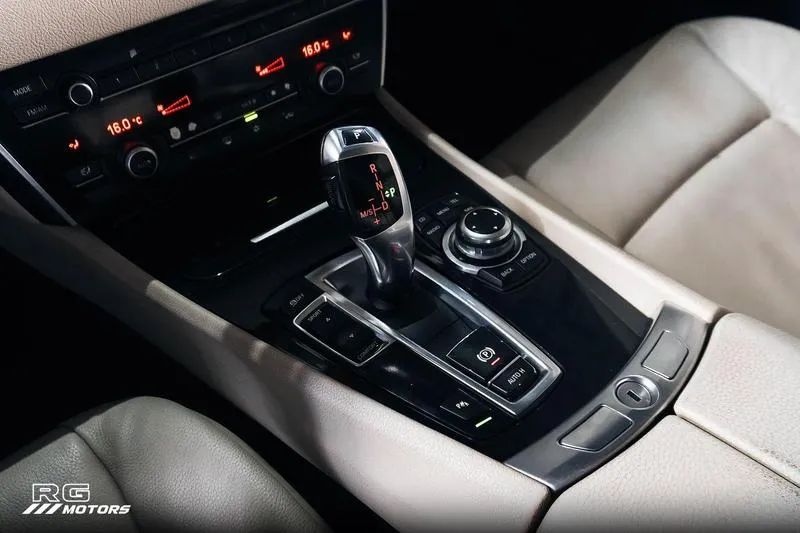 BMW 535IA GT 3.0 306cv Bi-turbo 2011 - Foto 12