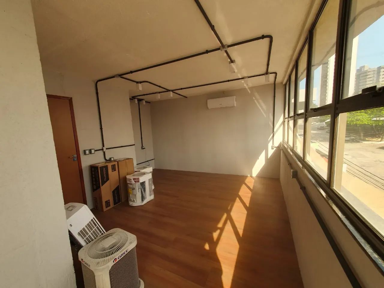 Salas Comerciais para Alugar em Tirol - 23m² - Perto da AABB - Foto 4