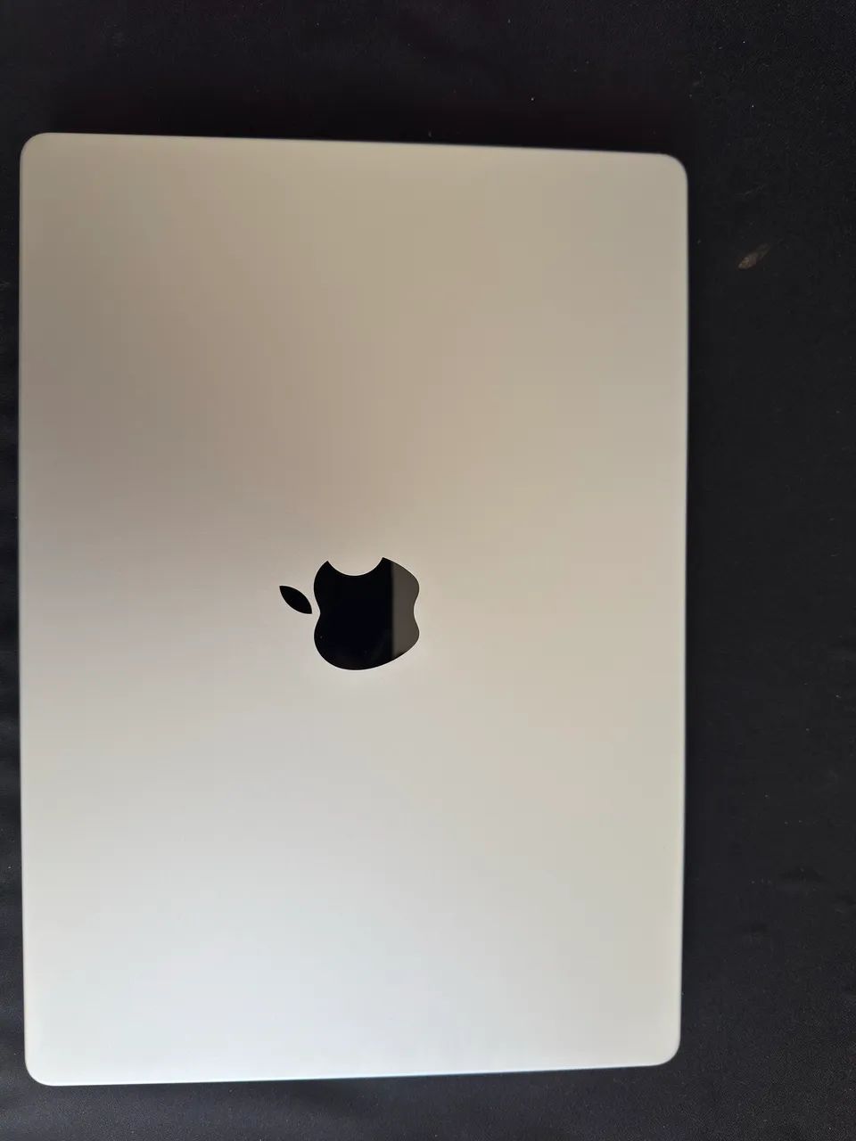 Macbook pro m3 pro chip m3 pro 12/18 1TB de armazenamento e 18GB Ram - Foto 2
