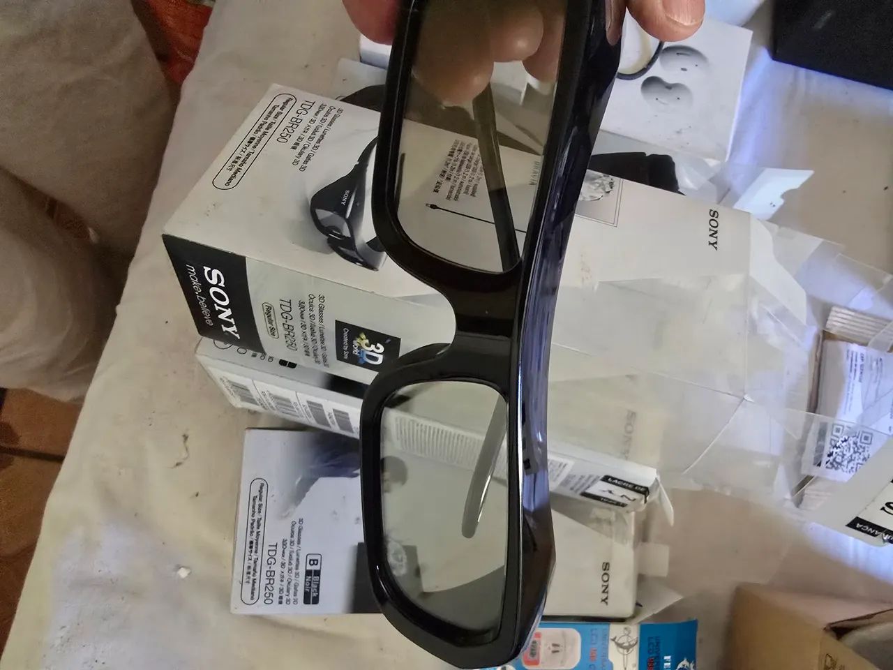 Tv Sony 40 polegadas 3d com 6 oculos ativos - Foto 6