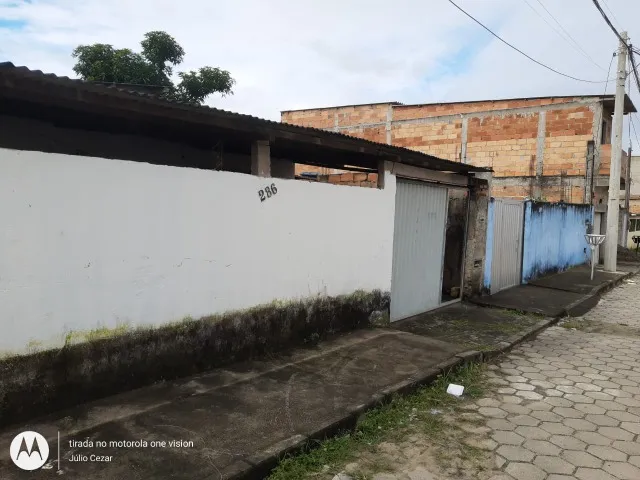 CASA À VENDA