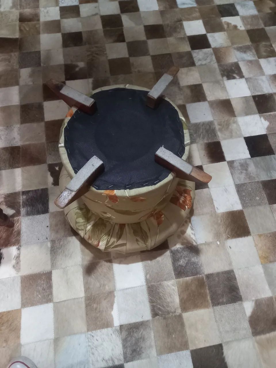 Cadeira de balanço e puff - Foto 5