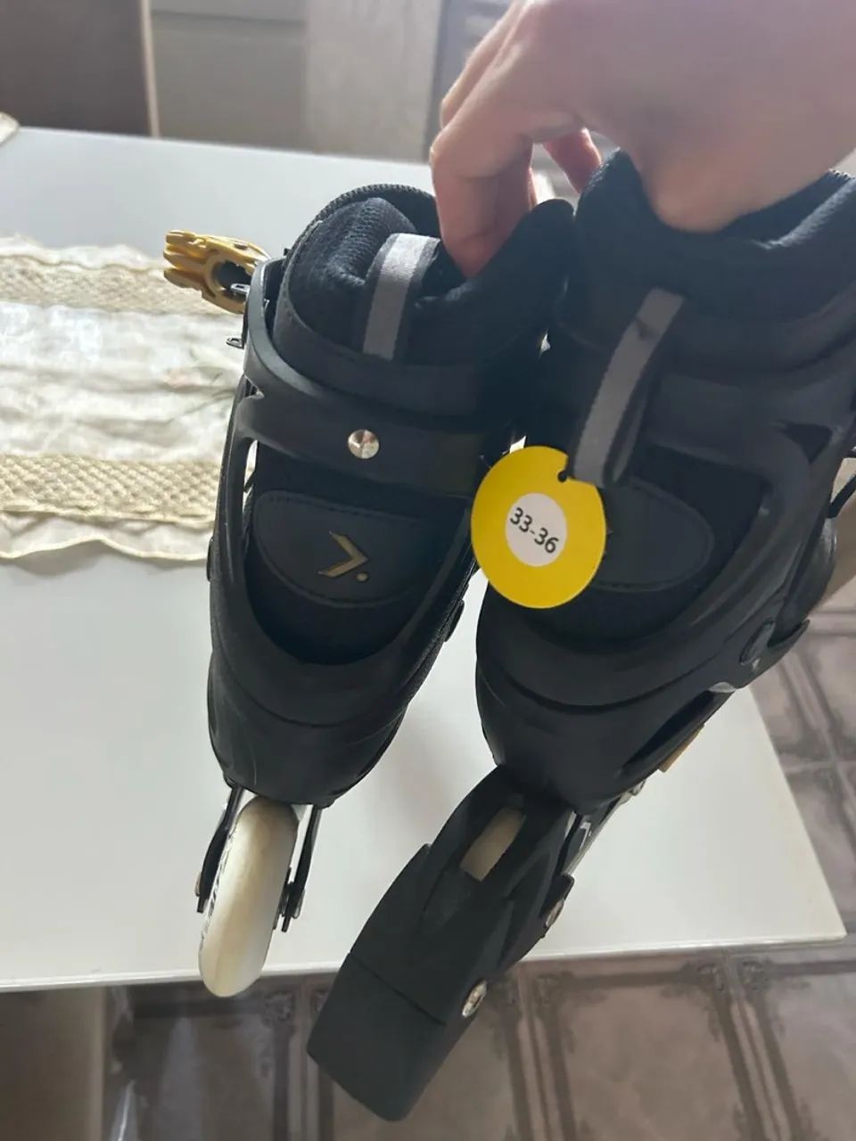 Patins Inline Adulto - Tamanho 33-36