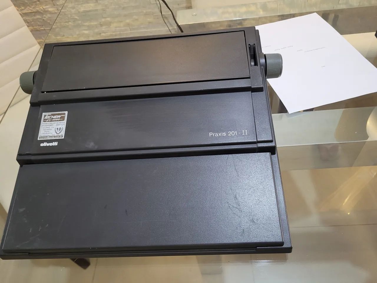 Máquina de escrever Olivetti Práxis 201 -II - Foto 3