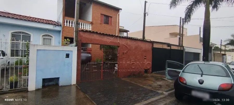 CASA COM 3 QUARTOS BAIRRO ABAETÉ