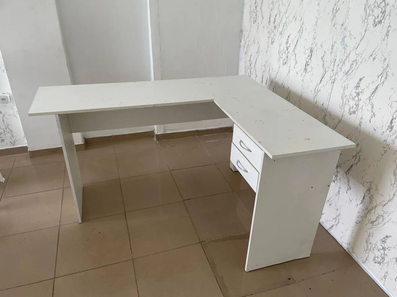 MESA PARA MANICURE64573910978689121