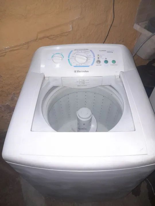 Máquina de Lavar Roupa Electrolux Turbo Economia 12,0kg - Foto 6