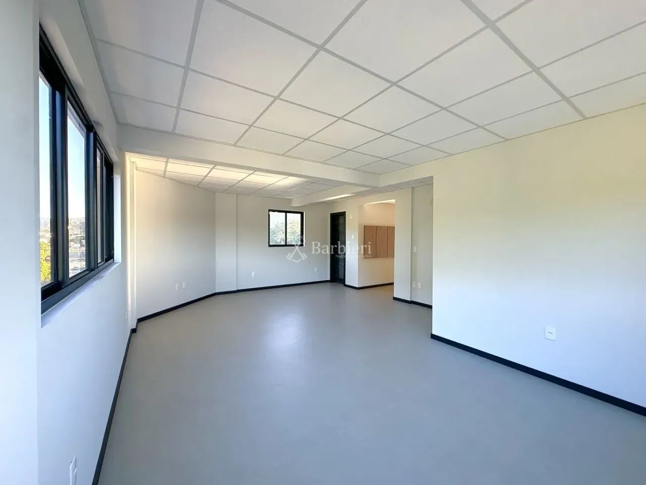 Sala Comercial para Locação no Bairro Ponta Aguda, Blumenau/SC - Foto 5