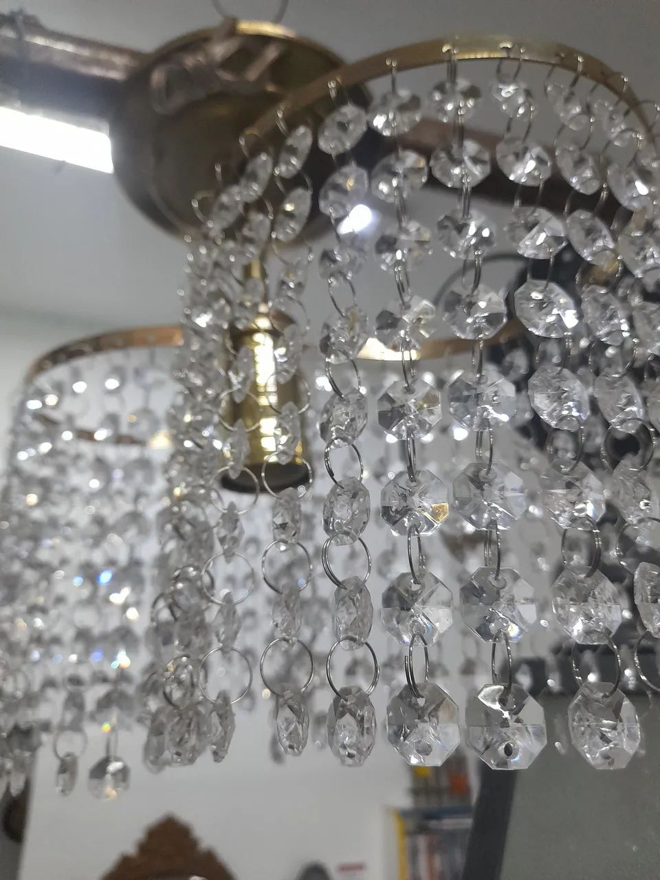 Lustre pequeno de cristais de acrílico  - Foto 5