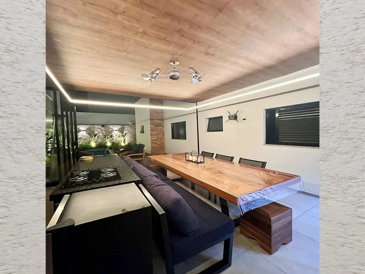 Casa ultra moderna com 250 m², 3 dormitórios sendo 1 suíte, piscina com iluminação à venda - Foto 8