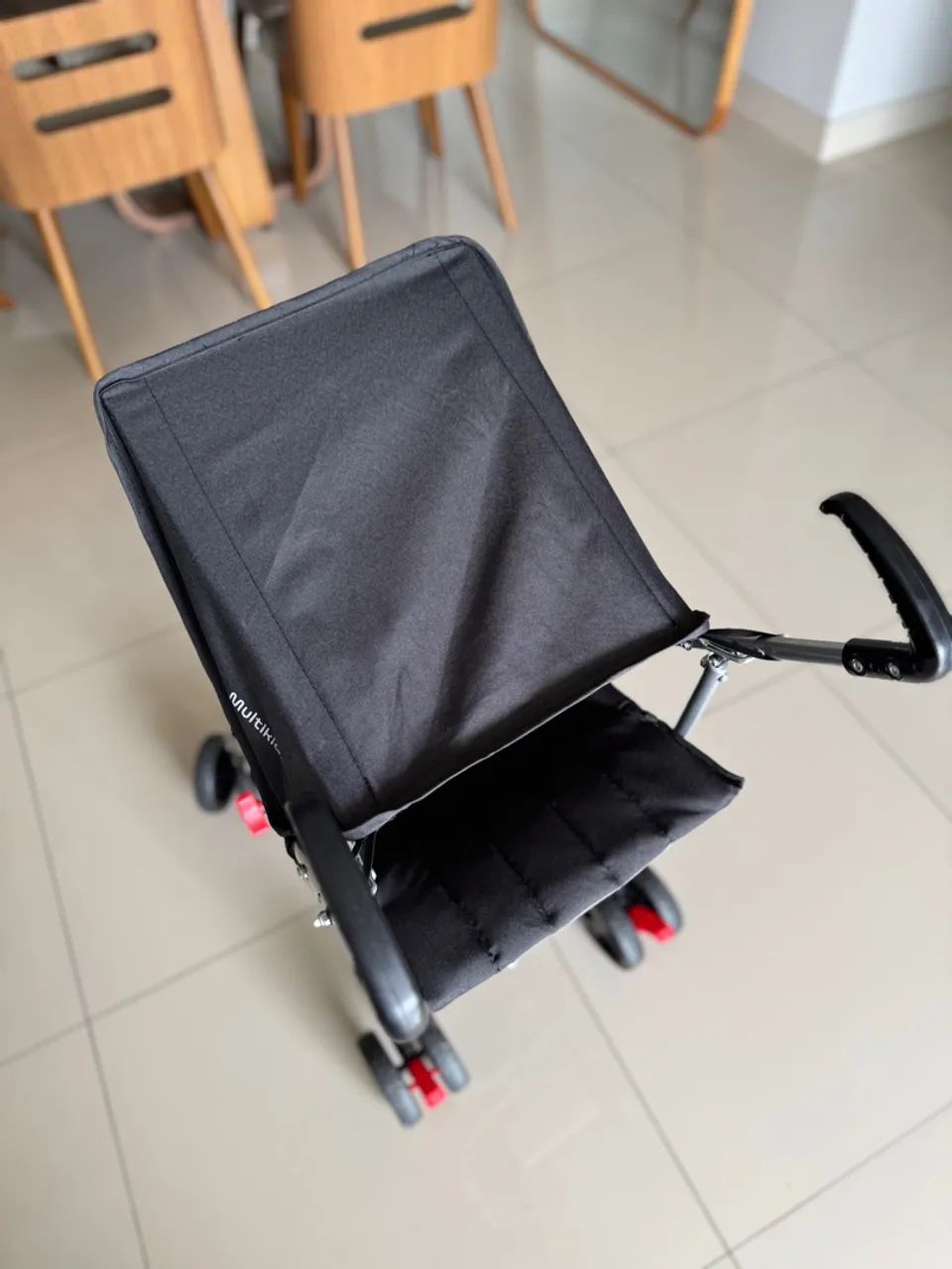 Carrinho de Bebê Dobrável