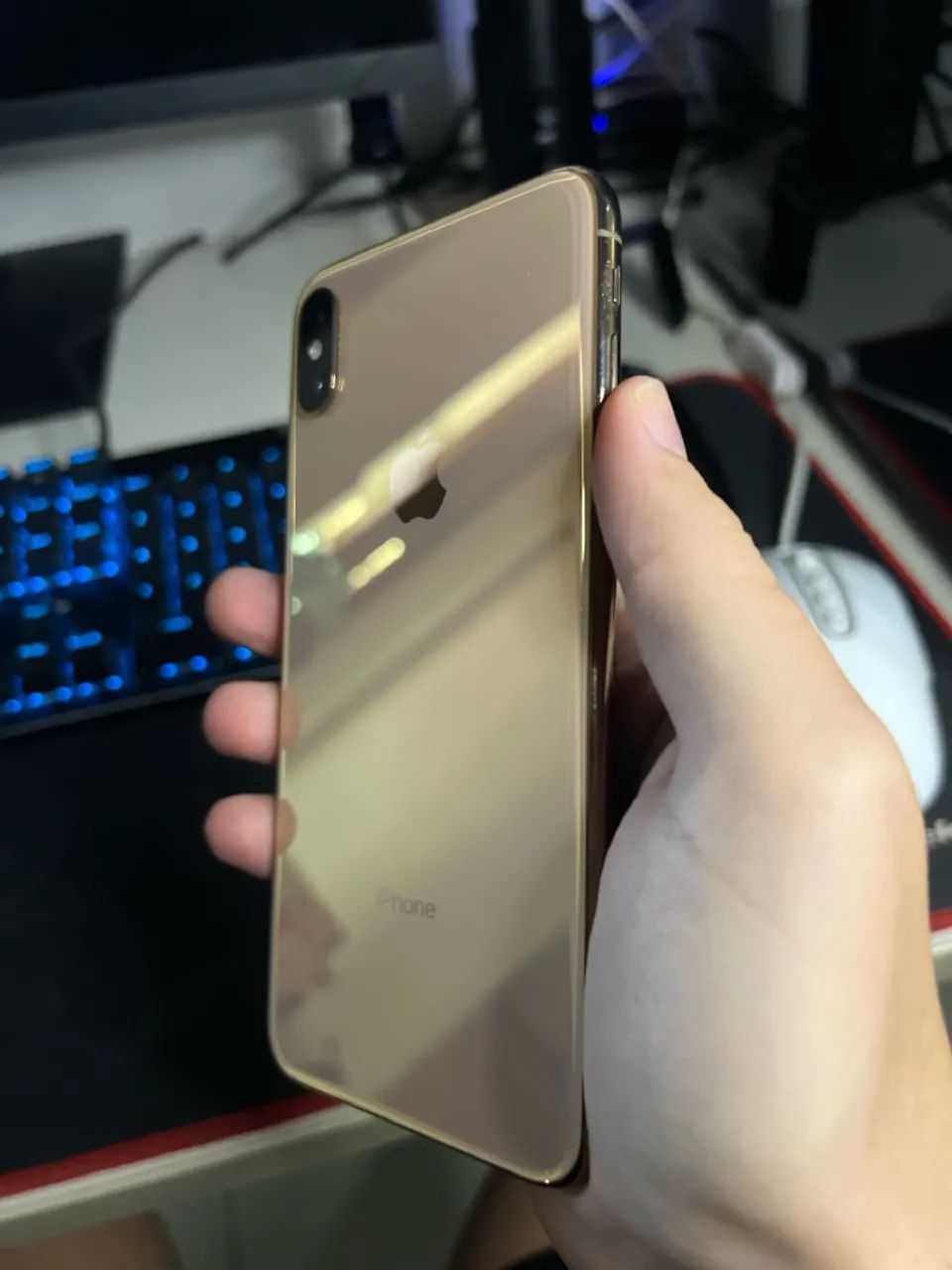 iPhone XS MAX - 64gb DOURADO