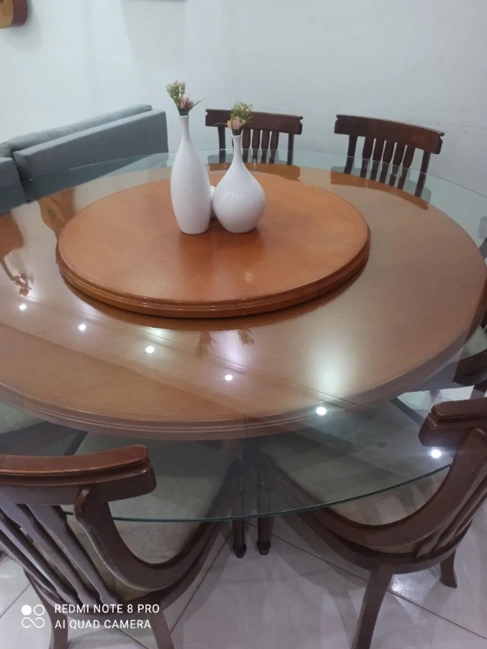 Mesa de jantar redonda com tampo de vidro - Foto 4