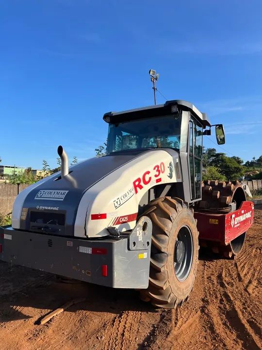 Rolo compactador Dynapac 2022 - Foto 3