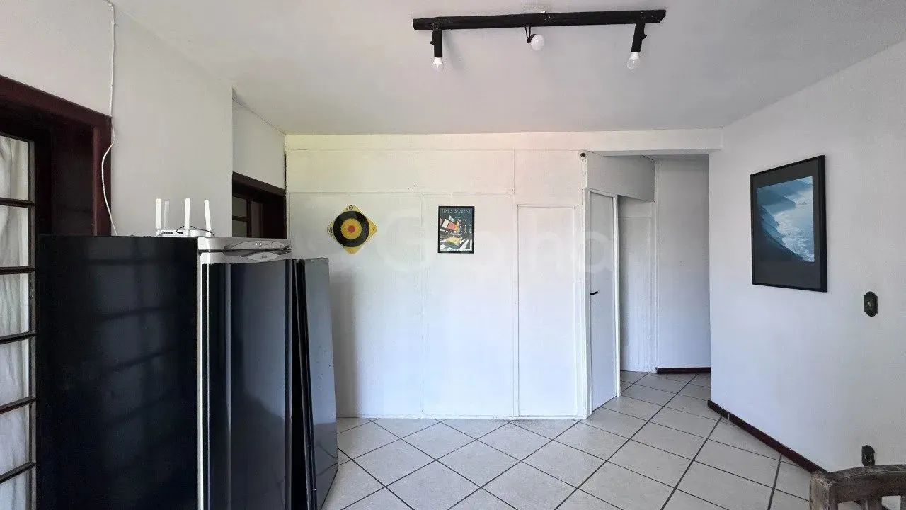 Casa de 329m² com 5 quartos sendo 2 suítes na Agronômica - Foto 2